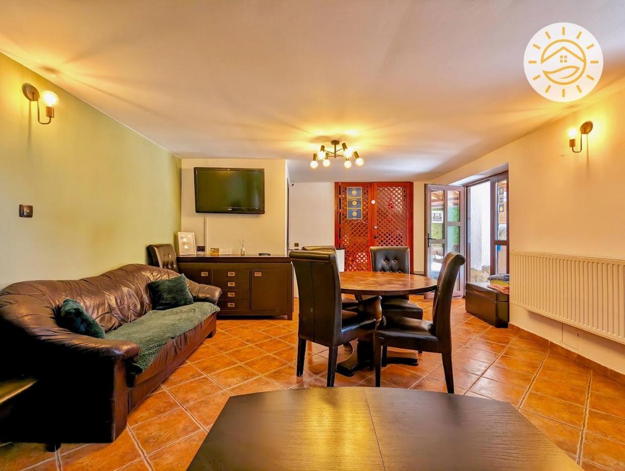 Appartement Casa Bergwald à Rîşnov Extérieur photo