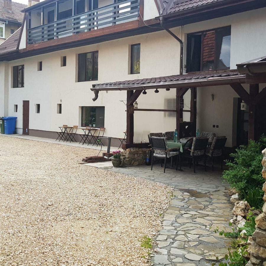 Appartement Casa Bergwald à Rîşnov Extérieur photo